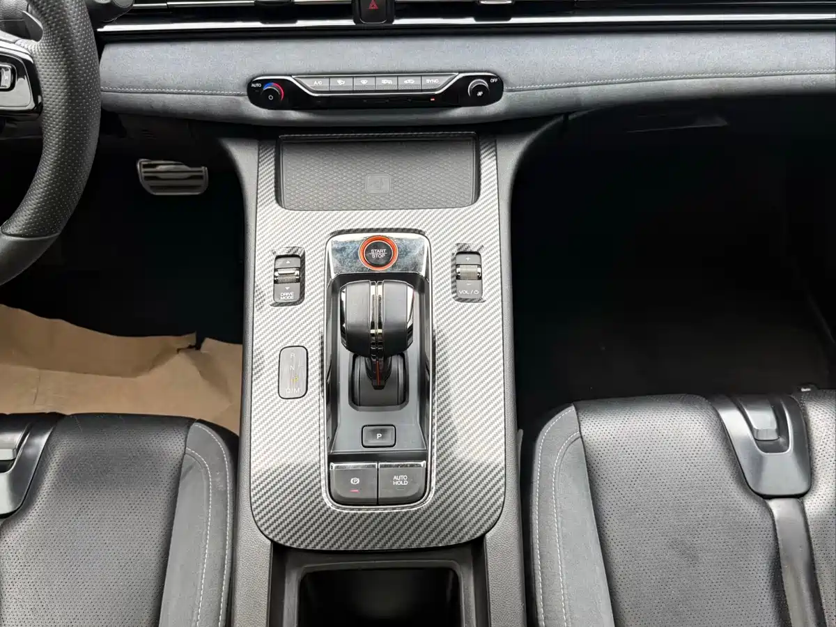GAC Trumpchi Trumpchi Emkoo 2023 400T Auto R MAX фото 12