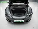 Фото 11 - Tesla Model 3