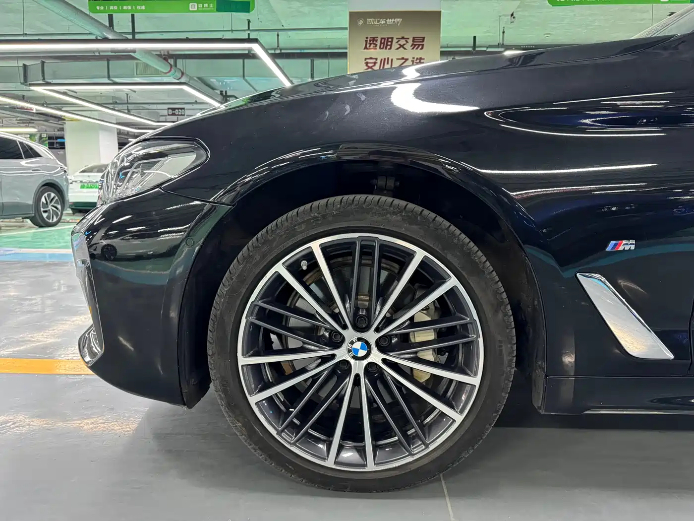 BMW 5 Series 2021 Facelift 530Li Leading M Sport Package фото 12