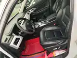 Фото 15 - Geely Atlas