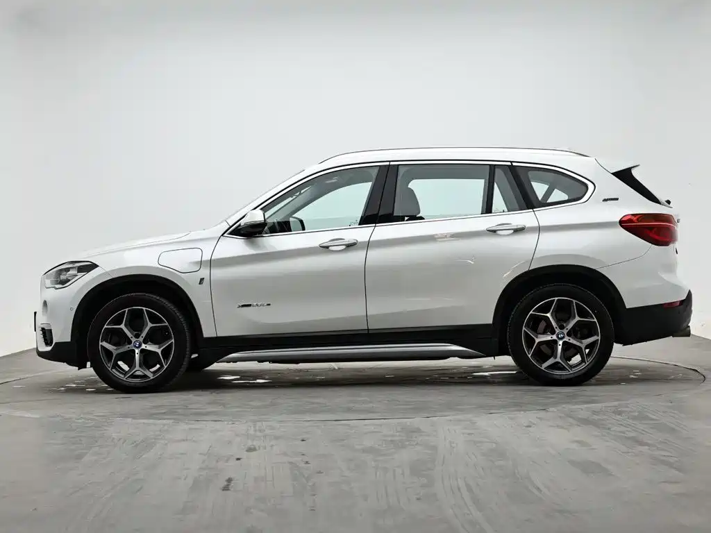 BMW X1 New Energy 2018 2018 xDrive25Le Luxury Model