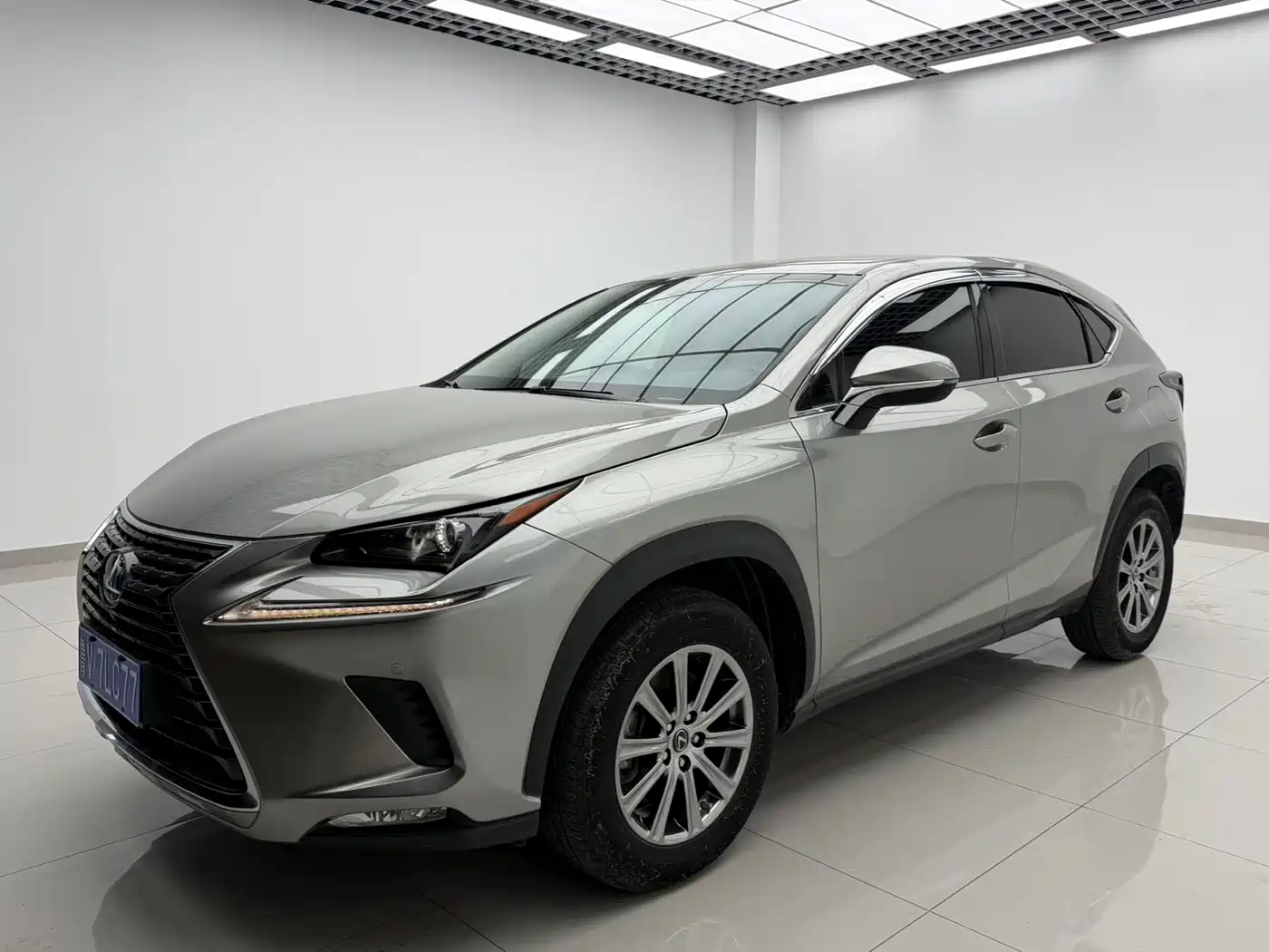 Lexus NX 2020 200 FWD Sharp Edition China VI