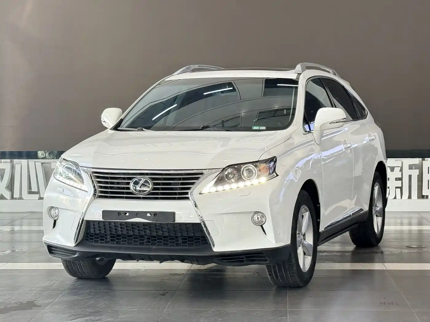 Lexus RX Classic 2013 Model 270 Luxury