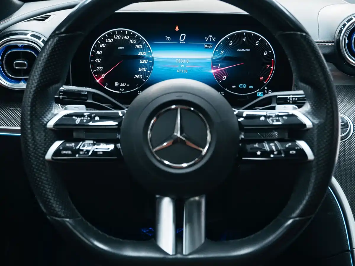 Mercedes-Benz C-Class 2022 Facelift C 260 L Night Edition Sport фото 13