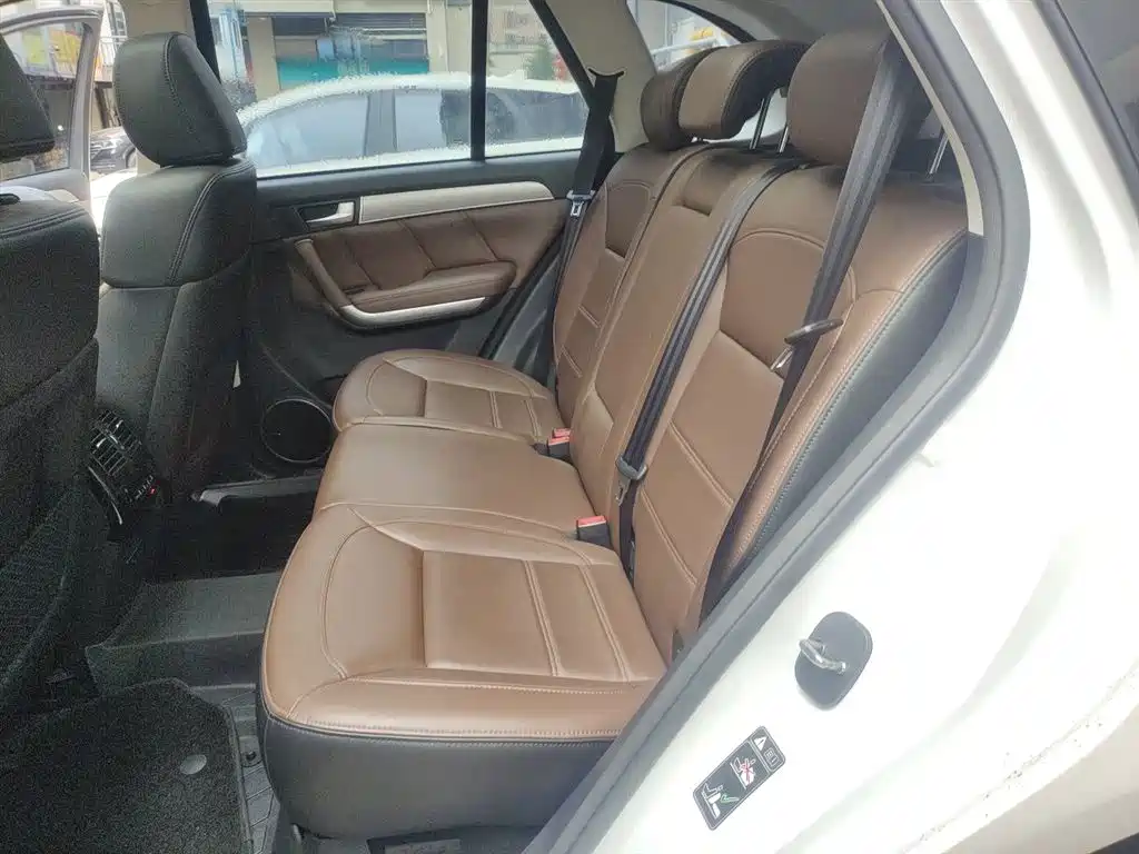 Haval H8 2017 2.0T Gasoline 2WD Smart Enjoyment фото 14