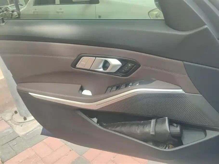 BMW 3 Series 2021 Facelift 325Li M Sport Package фото 7