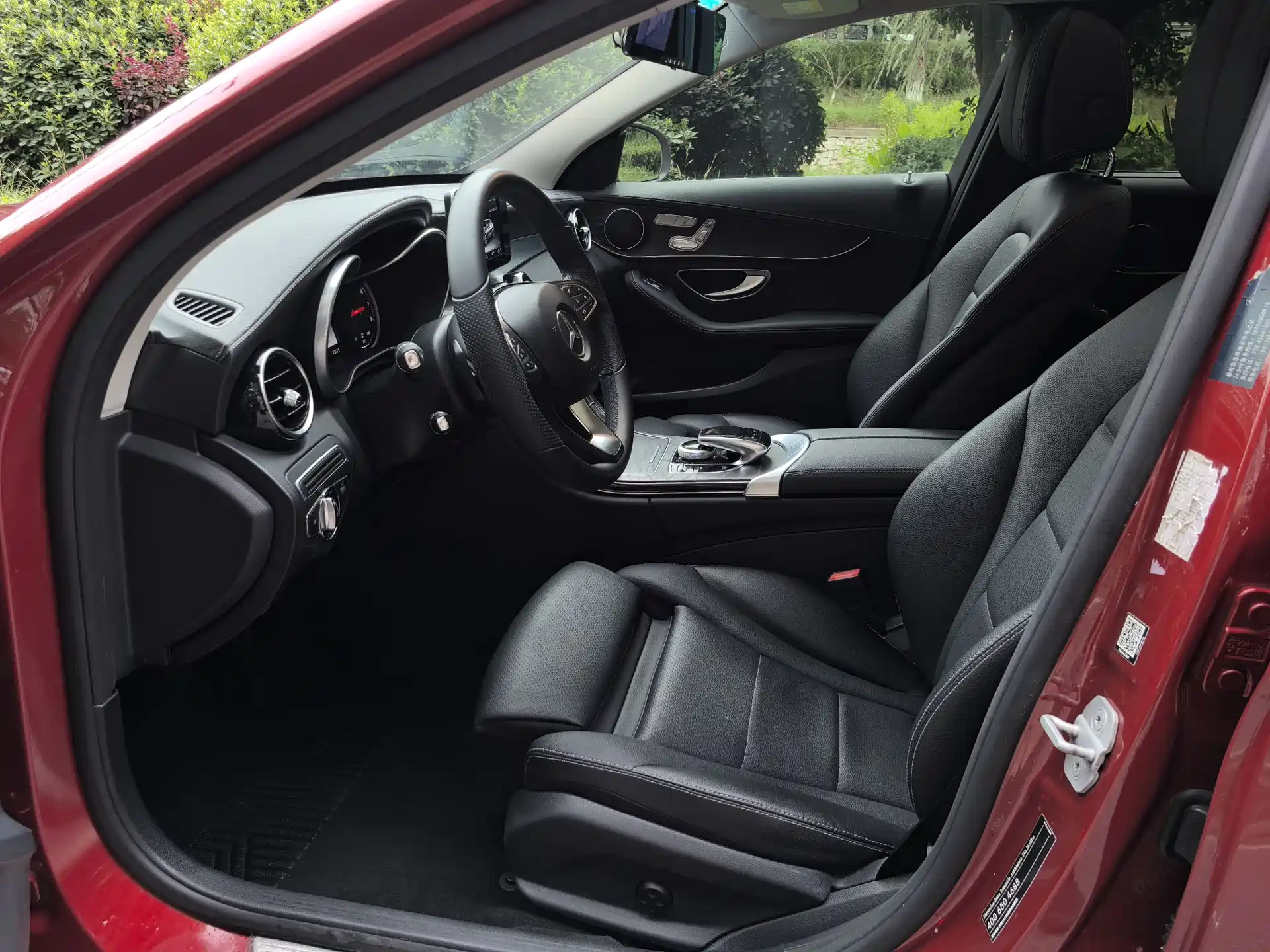 Фото 8 - Mercedes-Benz C-Class