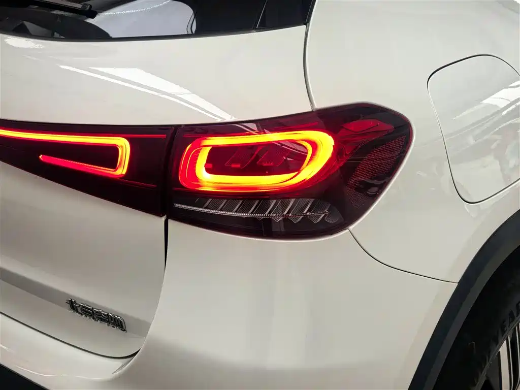 Mercedes-Benz EQA 2023 2022 EQA 260