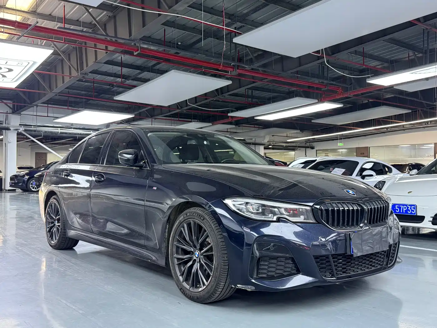 BMW 3 Series 2020 Facelift 325i M Sport Night Edition фото 3