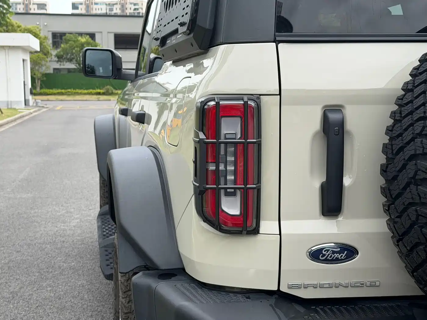 Ford Bronco 2024 2.3T Badlands фото 8
