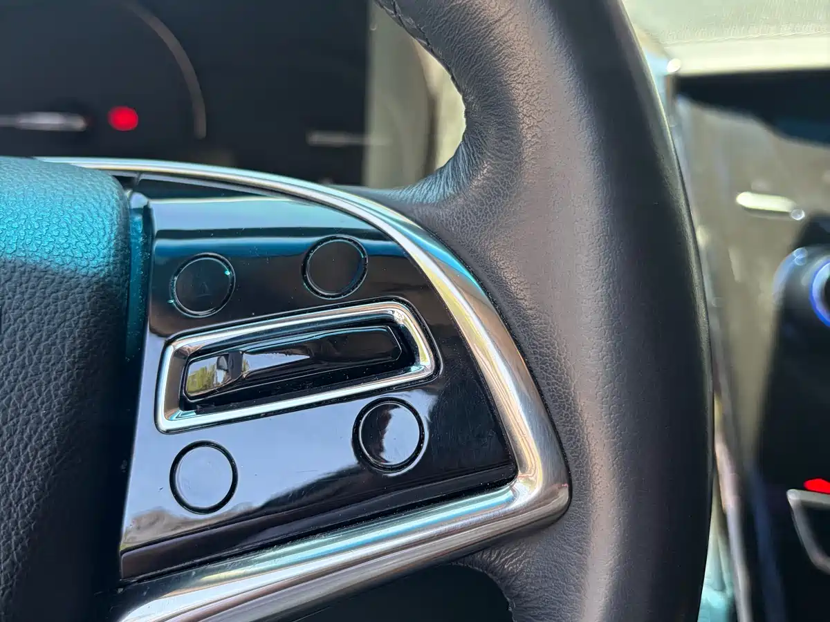 Cadillac ATS-L 2017 28T Technology фото 18