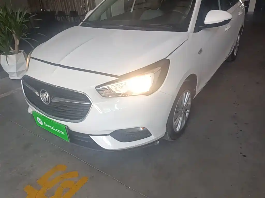 Buick Excelle 2018 15N CVT Elite фото 24