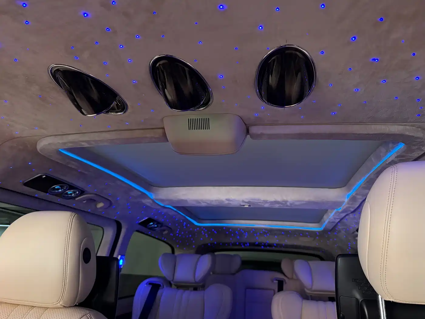 Mercedes-Benz V-Class 2021 V 260 L Long Wheelbase Luxury Edition фото 8