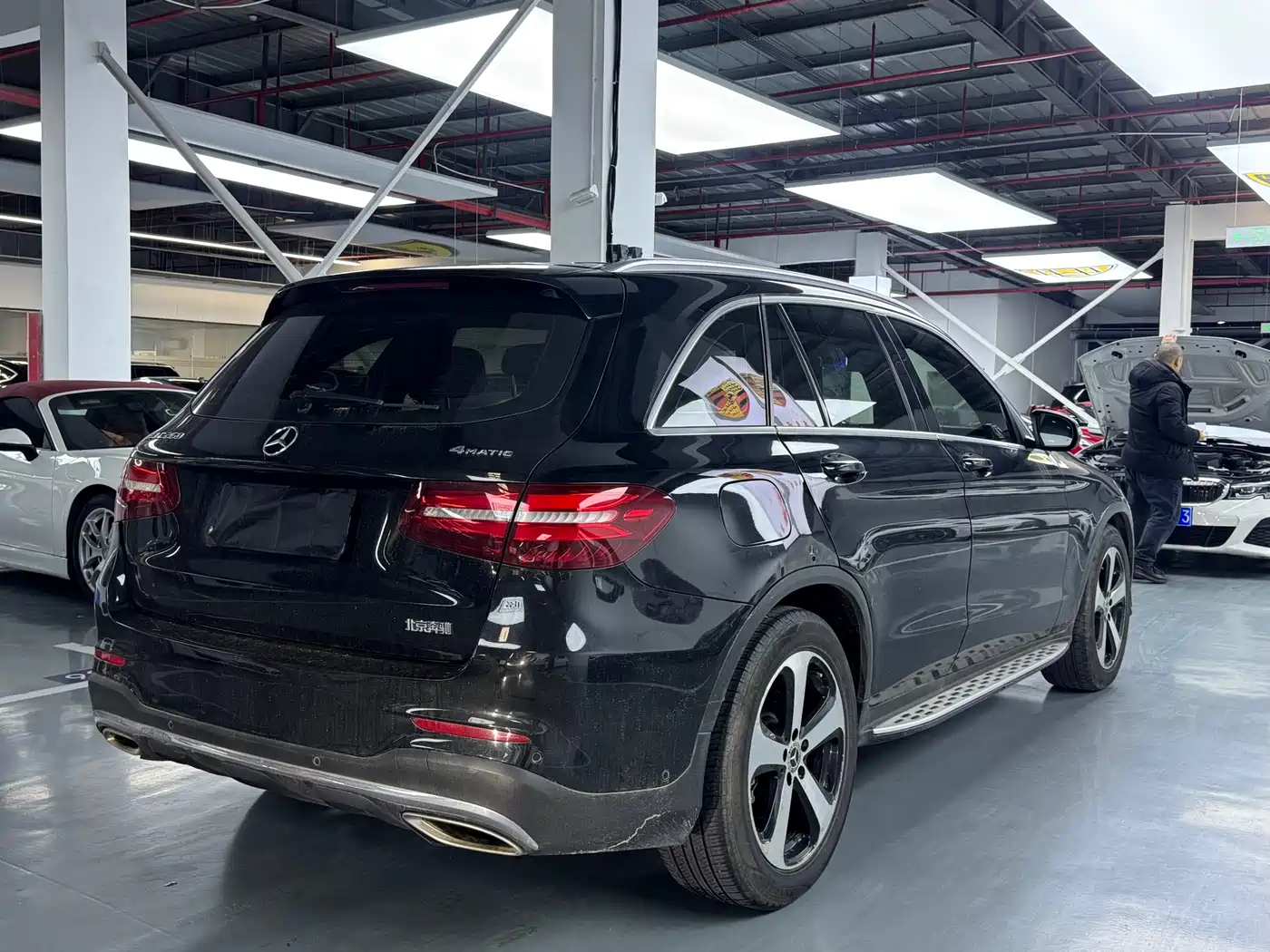 Mercedes-Benz GLC 2018 GLC 260 4MATIC Dynamic фото 17