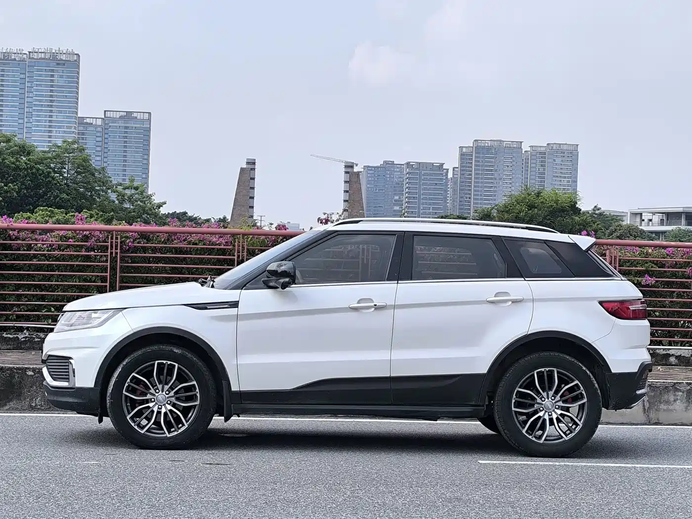 Landwind X7 2018 2018 Jinyue 1.5T Panorama Ultimate