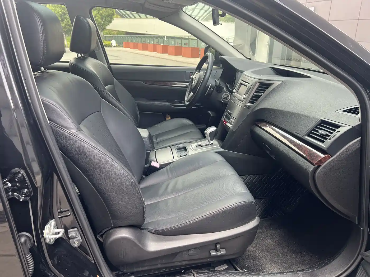 Subaru Outback 2012 2012 2.5i Luxury Navigation Edition