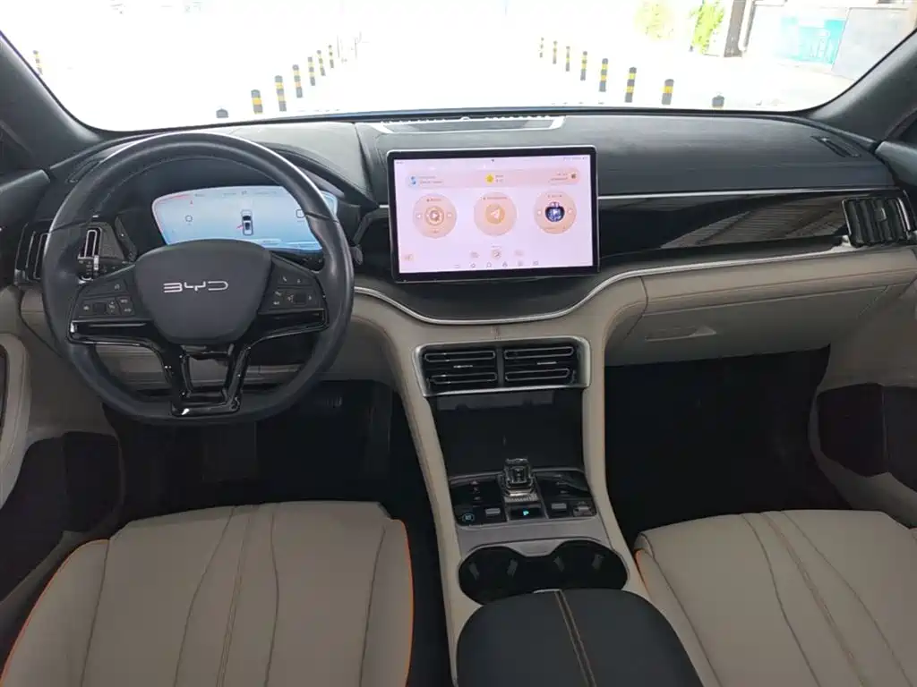 BYD Song PLUS PHEV 2023 Champion Edition EV 520KM Luxury фото 10