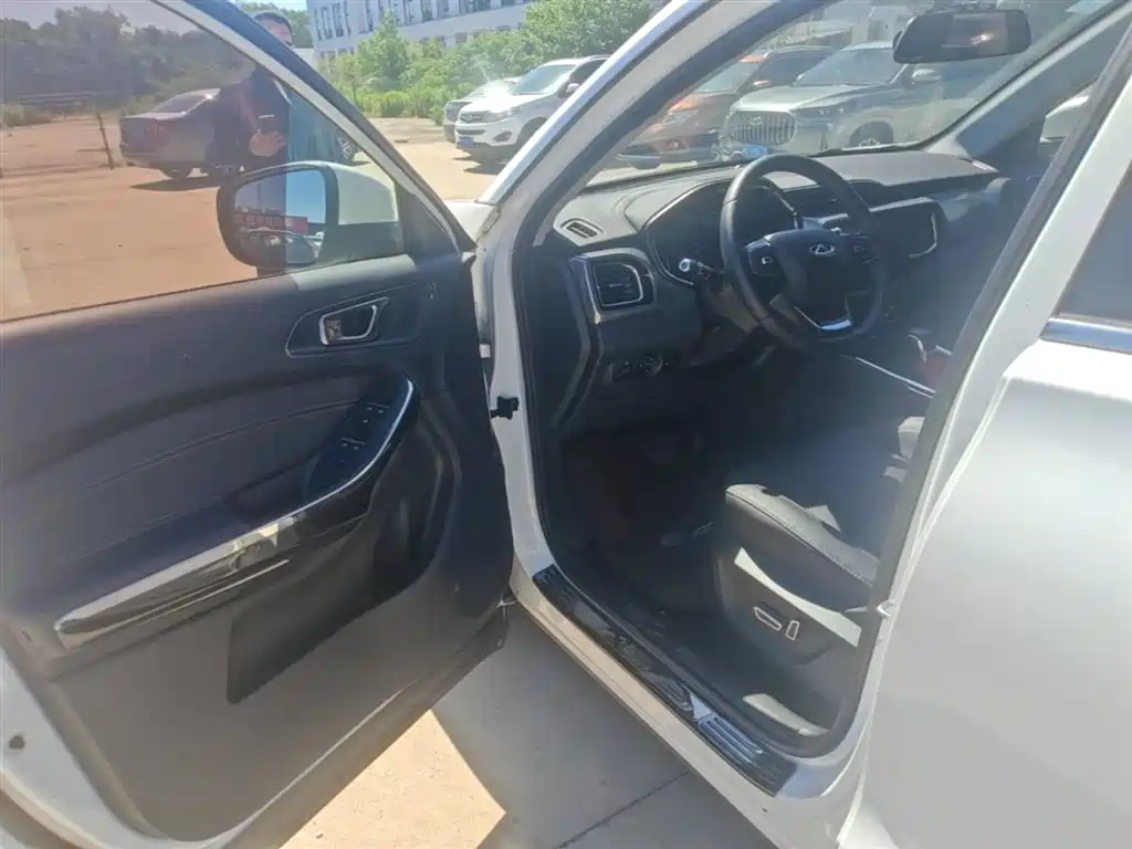 Chery Tiggo 8 2018 2018 1.5TCI Automatic Premium 5-seater
