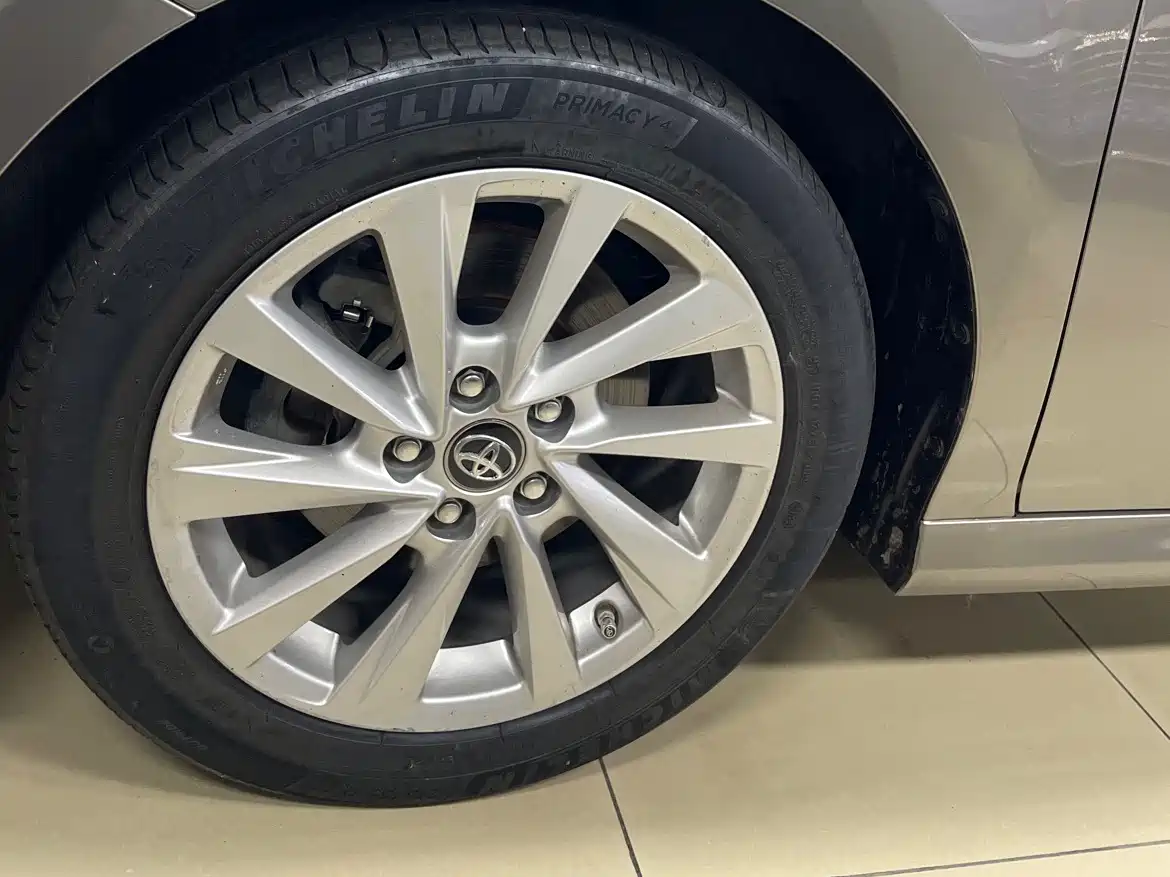 Toyota Camry 2021 2.0G Luxury Edition фото 12