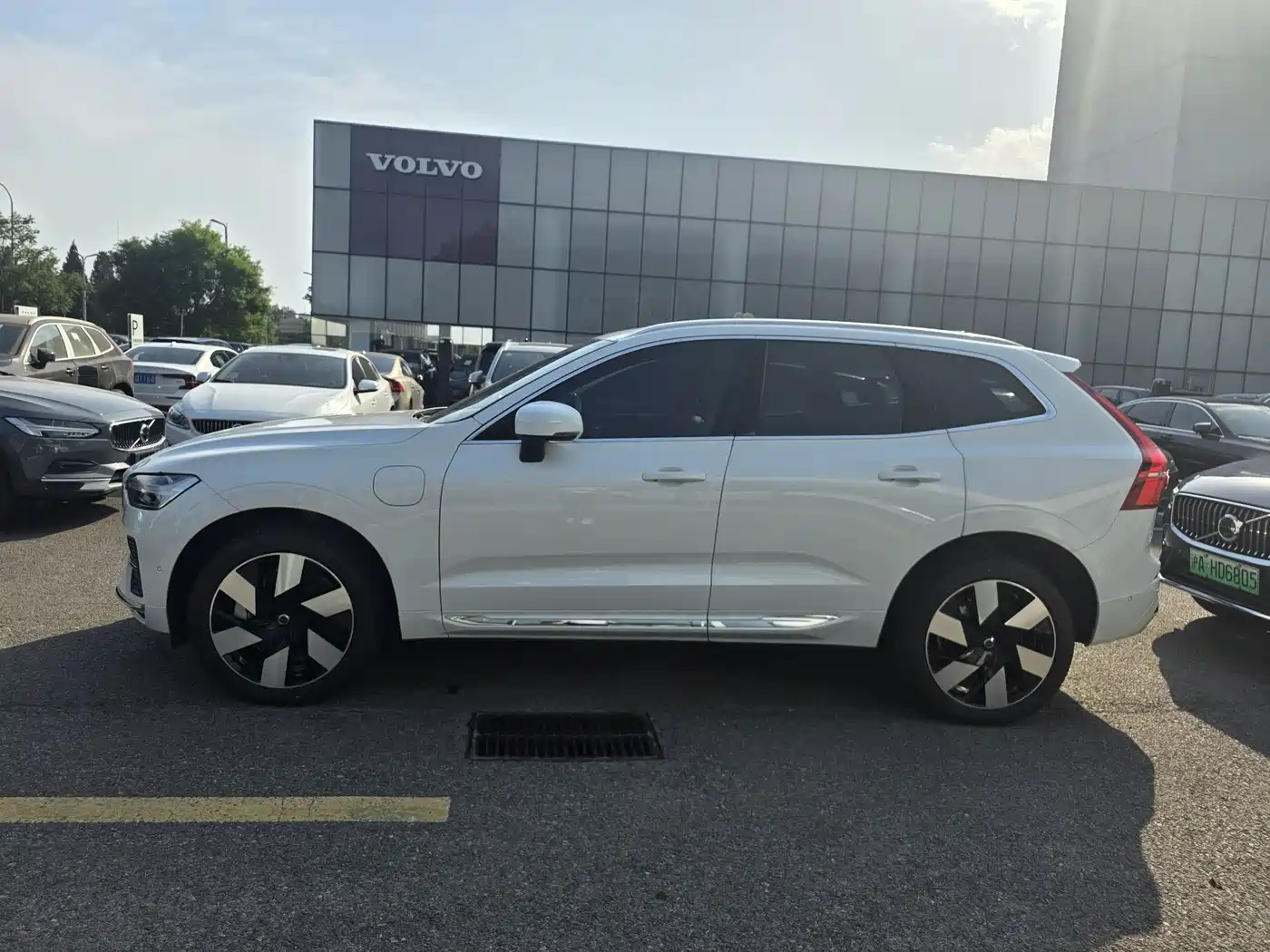 Volvo XC60 Plug-in Hybrid 2025 2025 Plug-in Hybrid Long Range AWD Zhiya Luxury Edition
