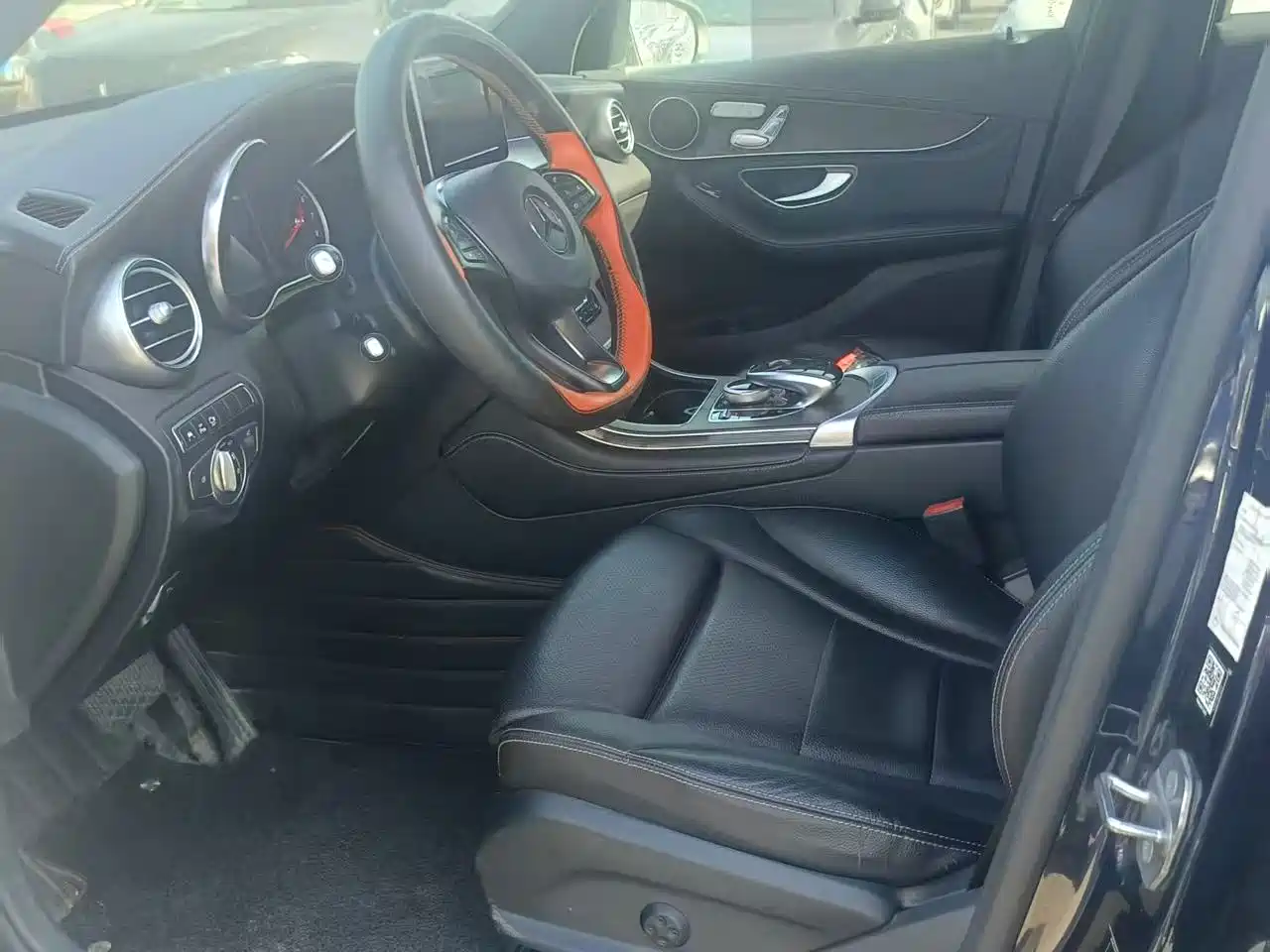Mercedes-Benz GLC 2017 GLC 300 4MATIC Dynamic фото 7