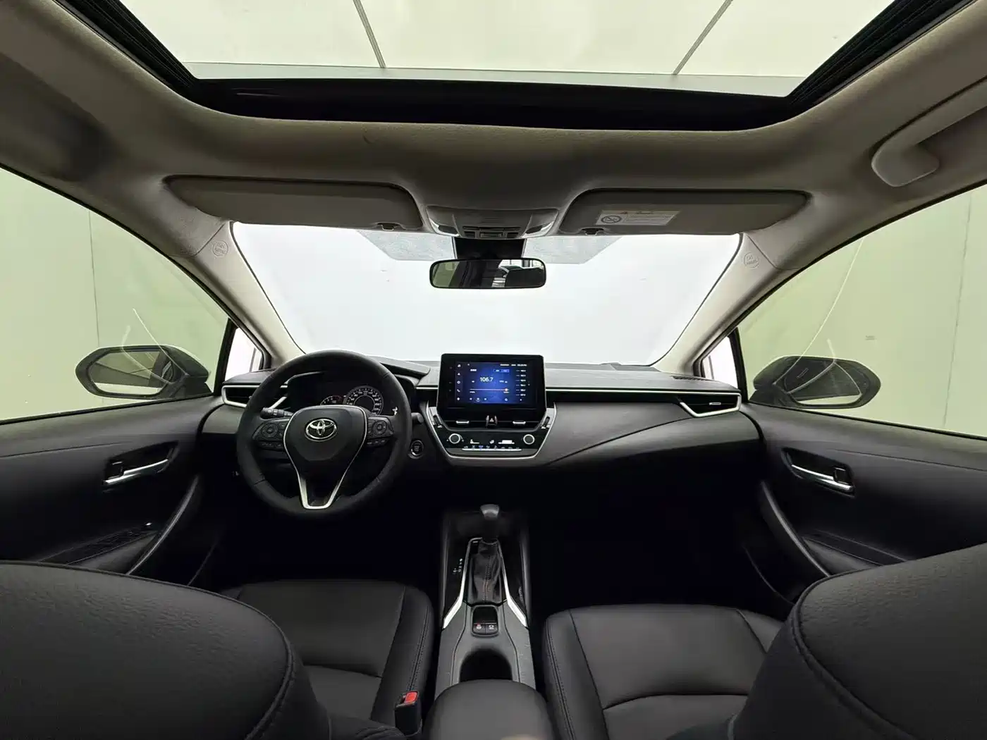 Toyota Corolla 2021 1.2T S-CVT Elite PLUS Edition фото 19
