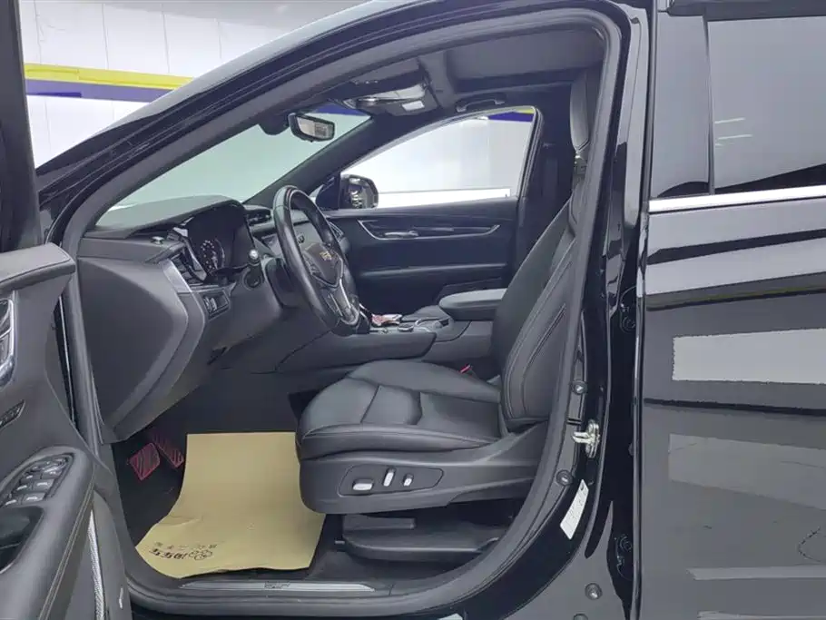 Cadillac XT5 2021 2.0T 4WD Luxury Edition фото 9