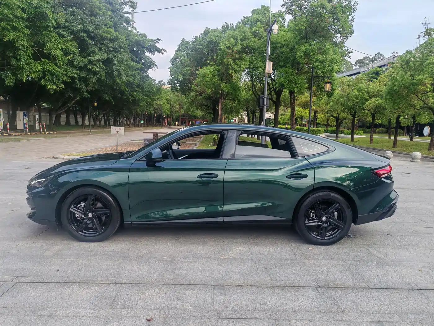MG MG7 2025 2023 Model 1.5T DCT Ultimate Luxury Edition