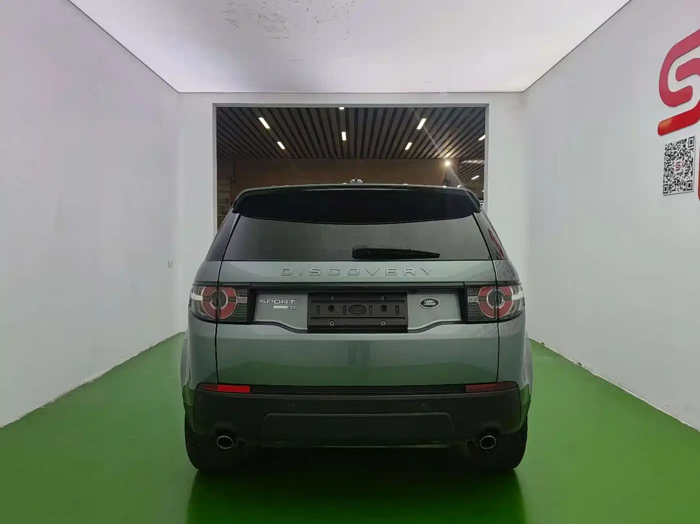 Land Rover Discovery Sport 2016 2.0T S фото 14