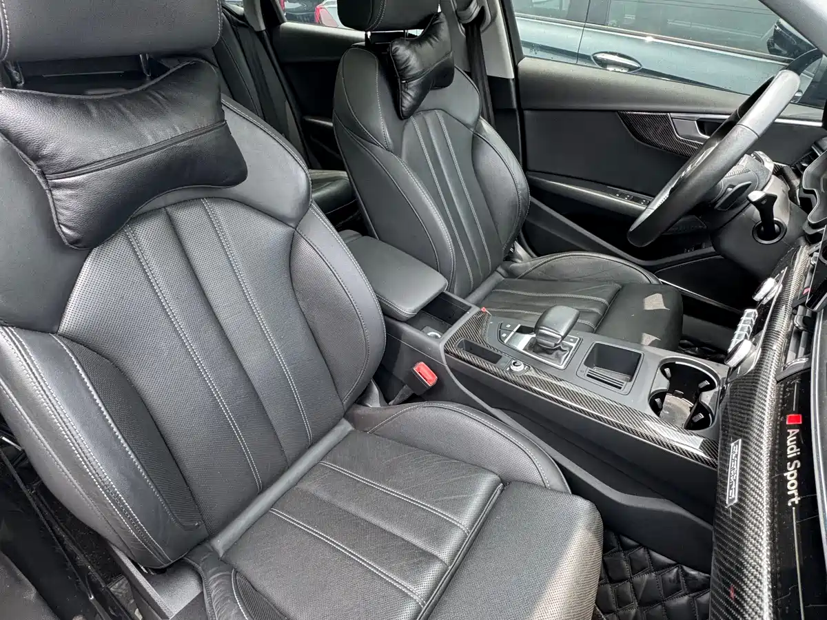 Audi A4L 2020 40 TFSI Luxury Dynamic фото 16