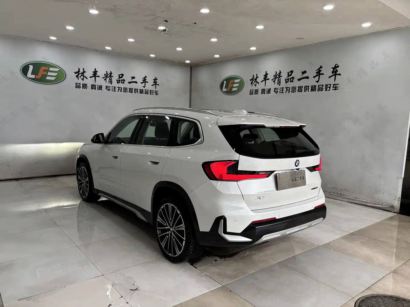 BMW X1 2025 xDrive25Li X Design Package фото 6