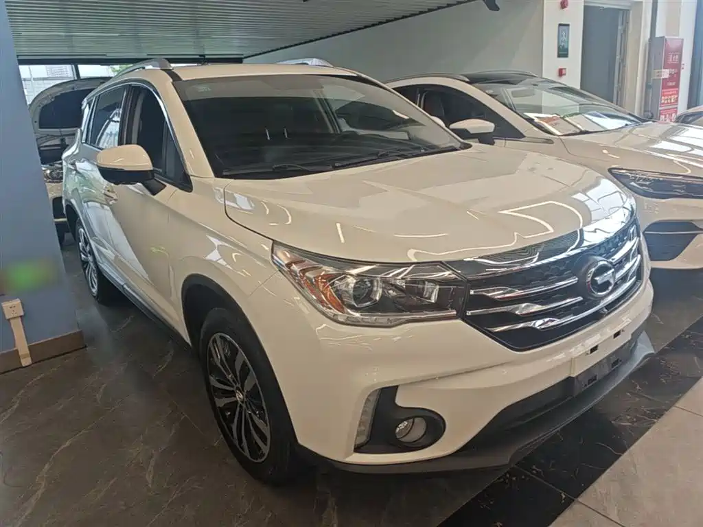 GAC Trumpchi Trumpchi GS4 2017 235T Automatic 2WD Luxury Smart Connected Edition фото 4