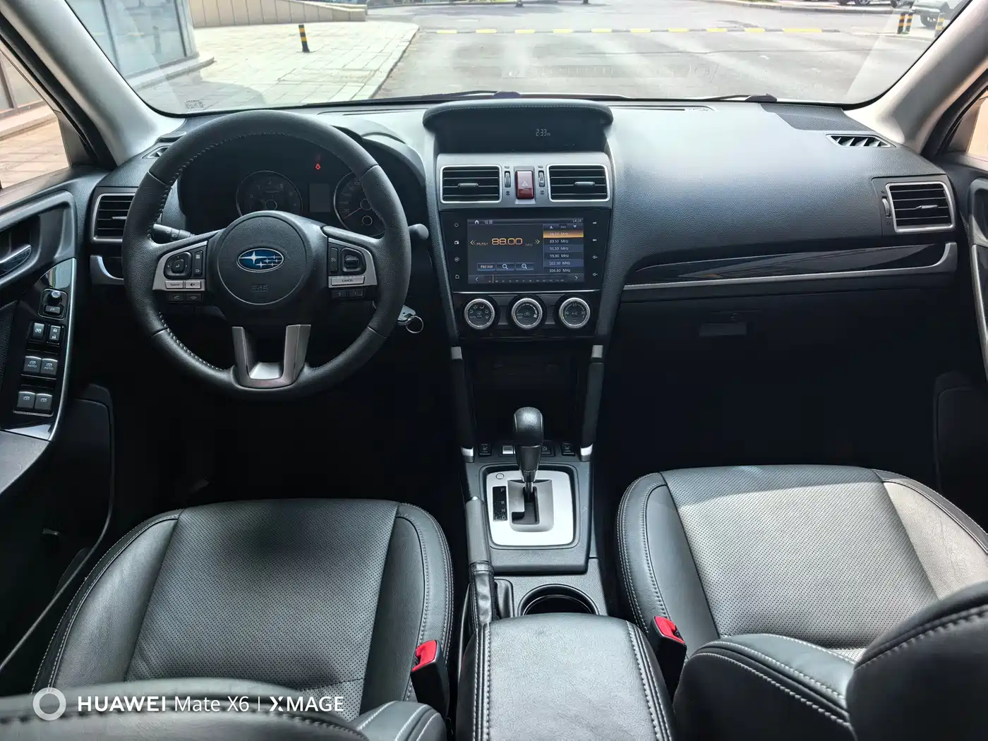 Subaru Forester 2016 2.0i Luxury Navigation Edition фото 7