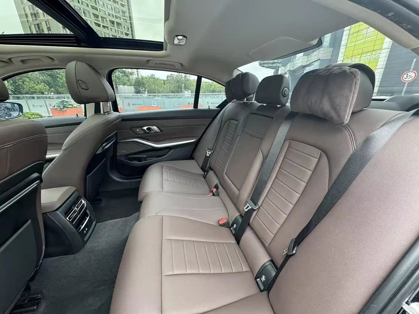 BMW 3 Series 2020 Facelift 325Li M Sport Night Edition фото 16