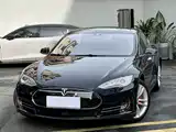Фото 1 - Tesla Model S