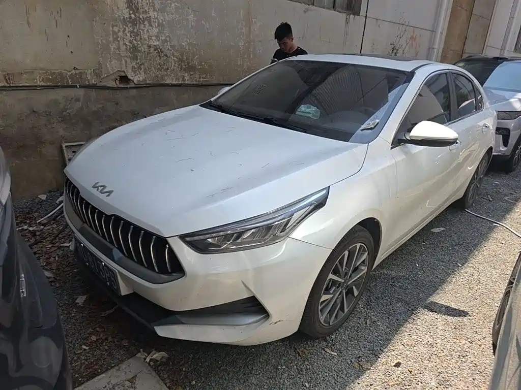 Kia K3 2021 Facelift 1.5L CVT Fashion Edition фото 3