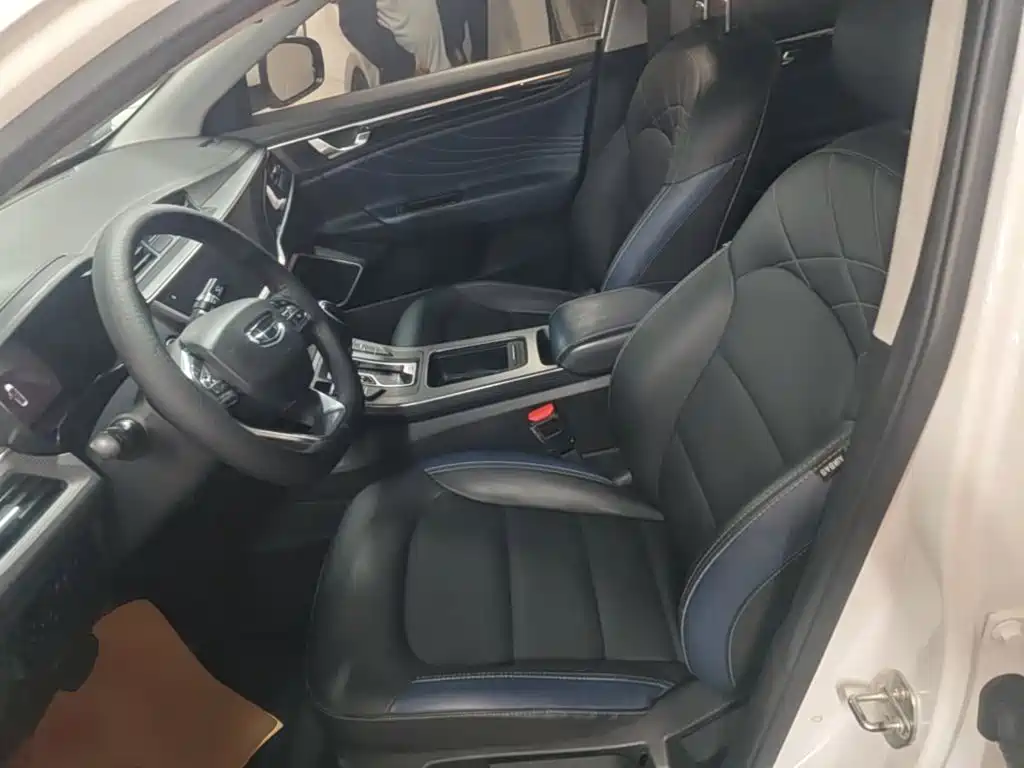 Geely Emgrand GL 2021 2021 UP 1.4T CVT Executive