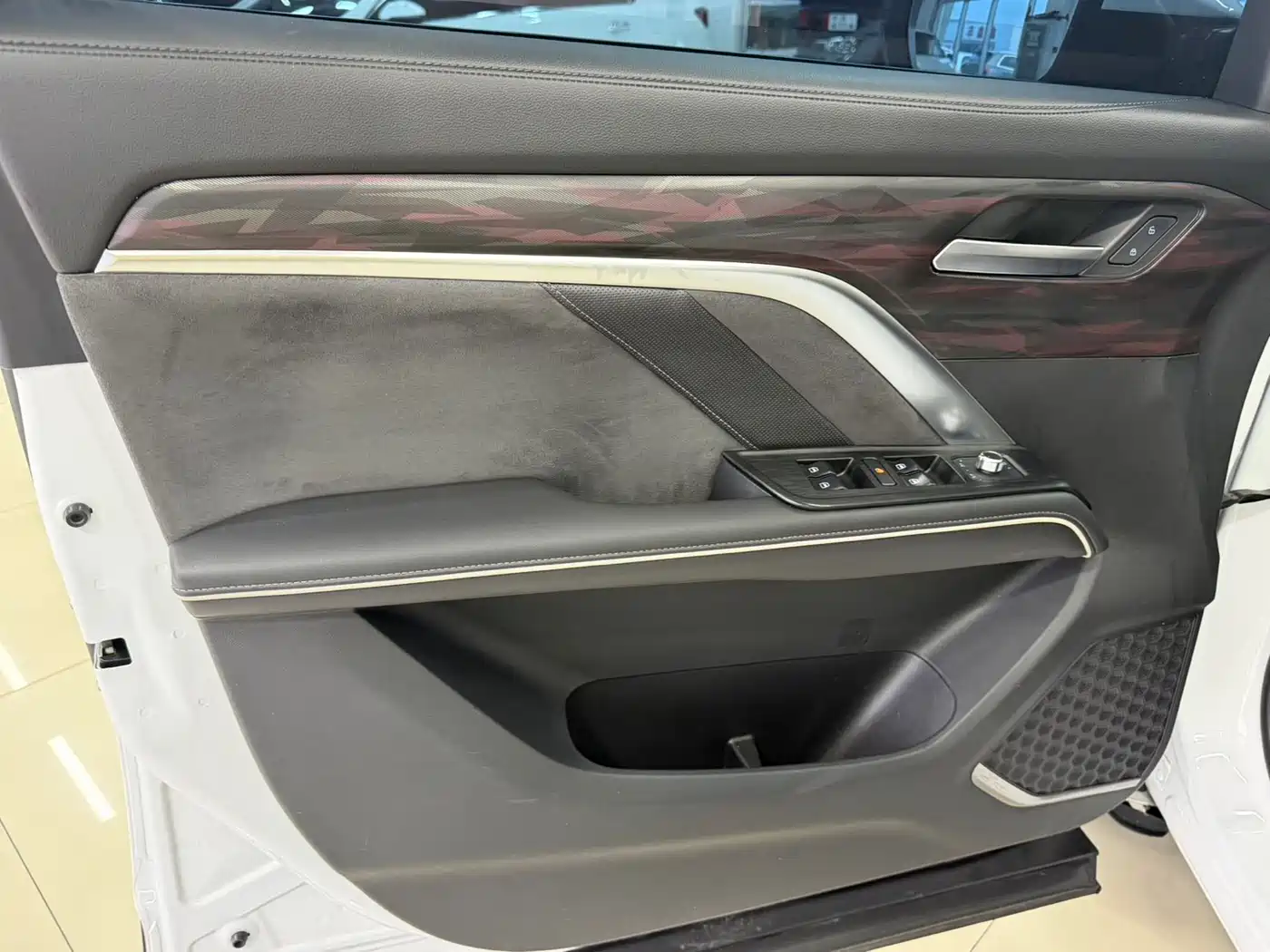 Photo 8 - Haval H6