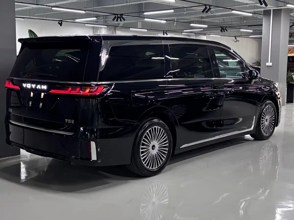 Voyah Auto Voyah Dreamer 2026 2025 Model PHEV 4WD Excellent QianKun Edition