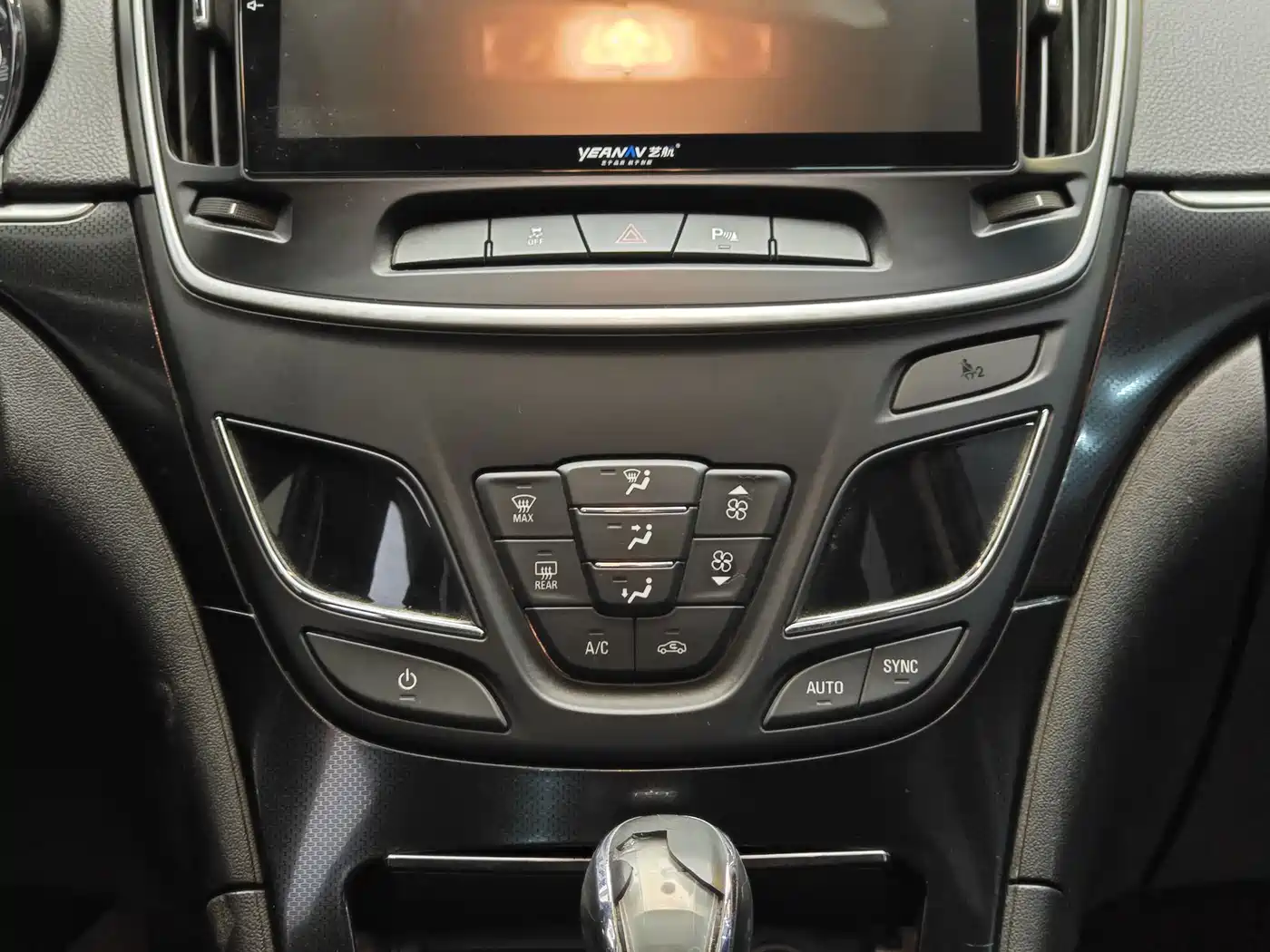 Buick Regal 2015 1.6T Leading Tech Edition фото 17