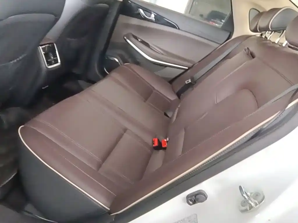 Changan Raeton CC 2018 2018 1.5T Auto Smart Elegance China V