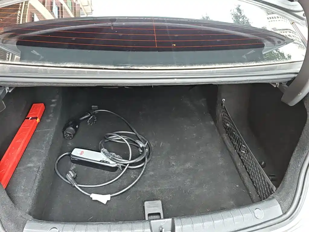 BYD Qin PLUS 2021 DM-i 55KM Flagship фото 19