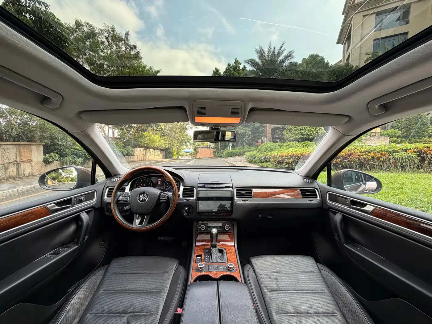 Volkswagen Touareg 2011 2011 3.0TSI Luxury