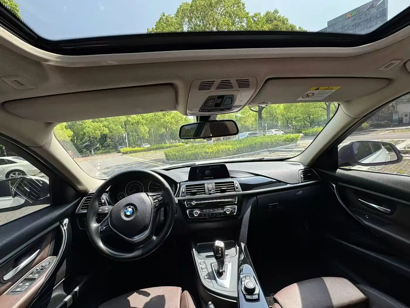 BMW 3 Series 2018 320Li Fashion Style фото 10