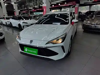 Roewe i5