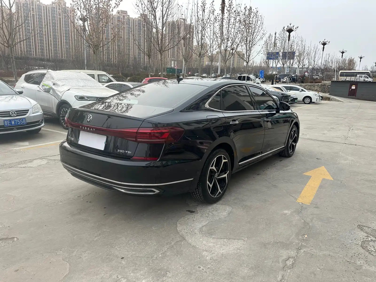Фото 9 - Volkswagen Passat