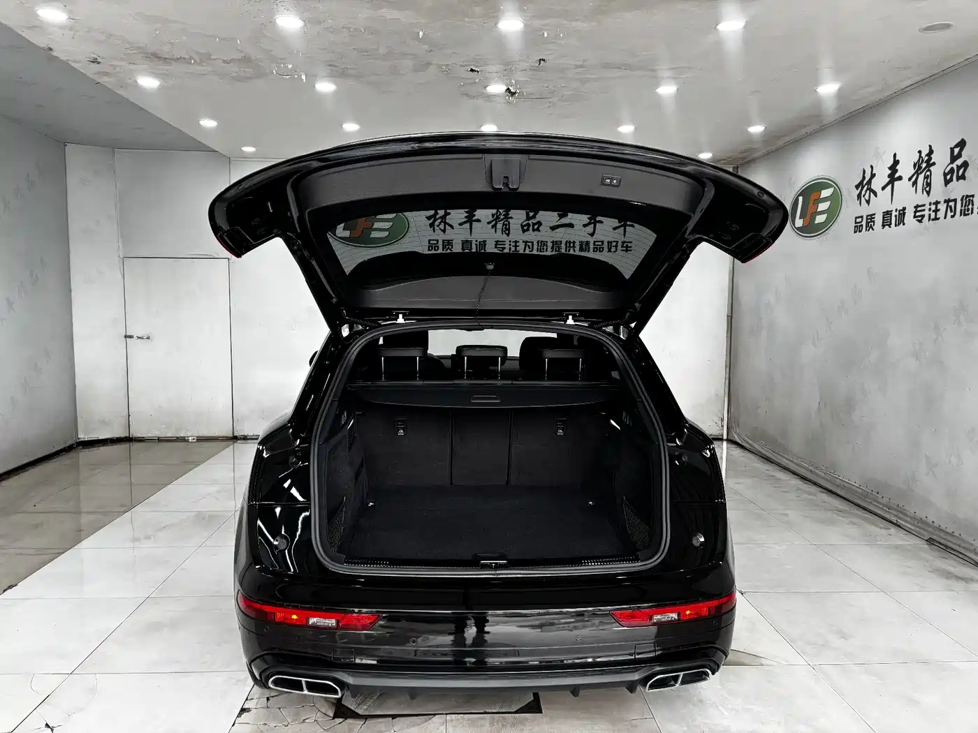 Audi Q5L 2023 40T Luxury Dynamic фото 28