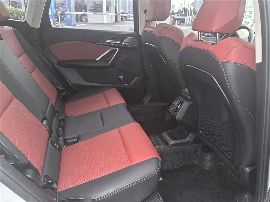 BMW X1 2024 sDrive25Li X Design Package фото 5