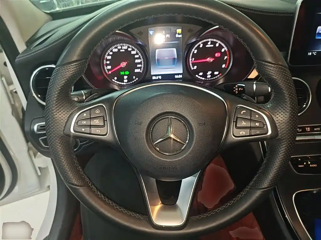 Mercedes-Benz C-Class 2016 C 180 L Sport фото 11