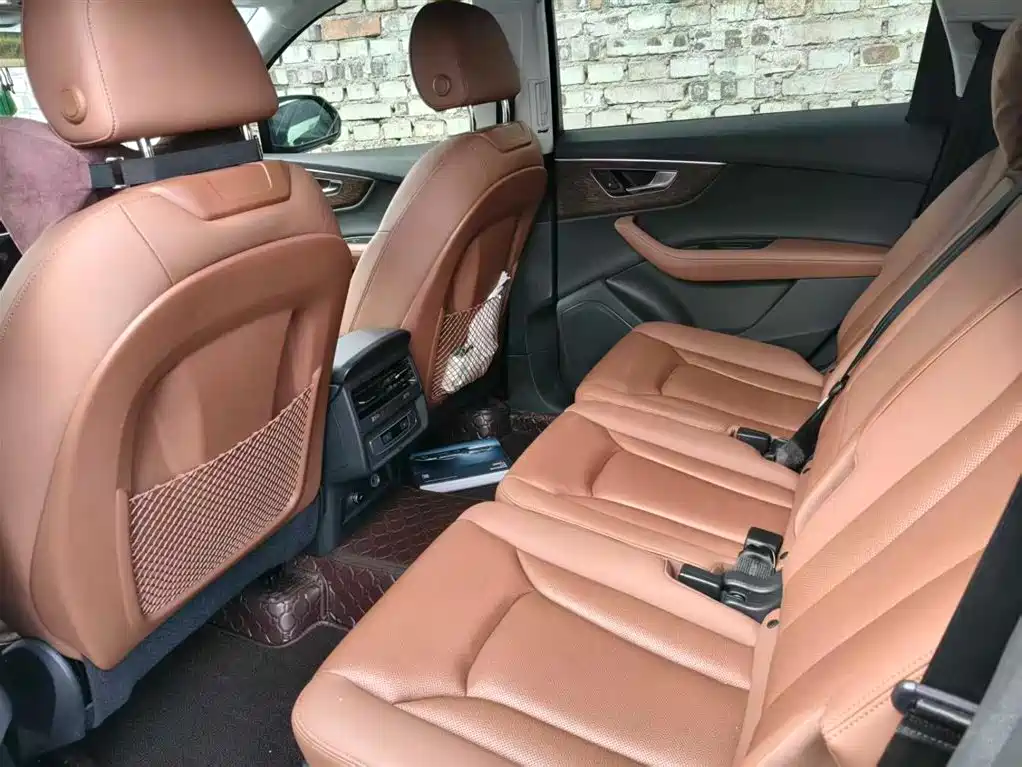 Audi Q7 2023 45 TFSI quattro S line Sport фото 7